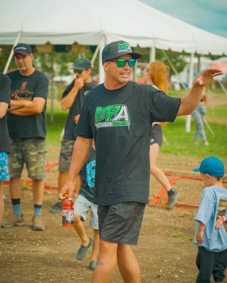 Zeb Dennis — Management, Motopark MP Camp
