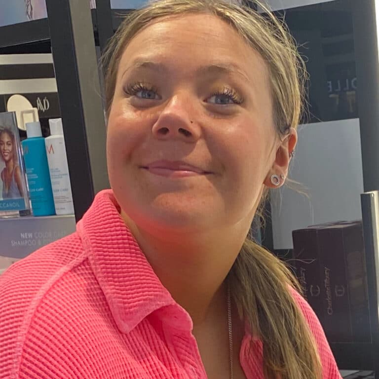 Alexa Graham — Food Service, Motopark MP Camp